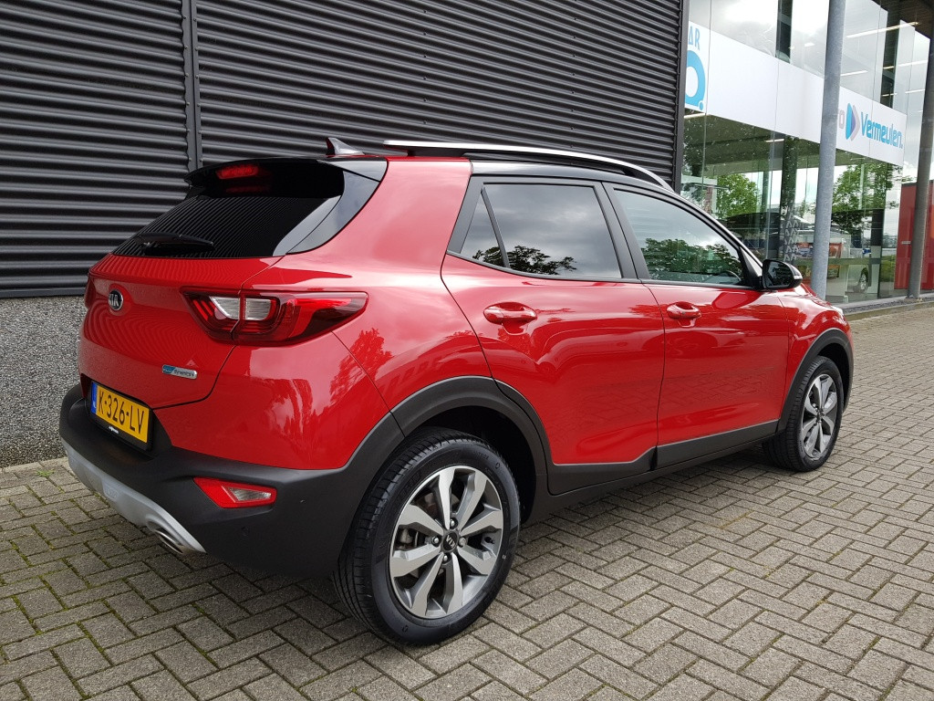 Kia Stonic mhev dynamicplusline 100 pk