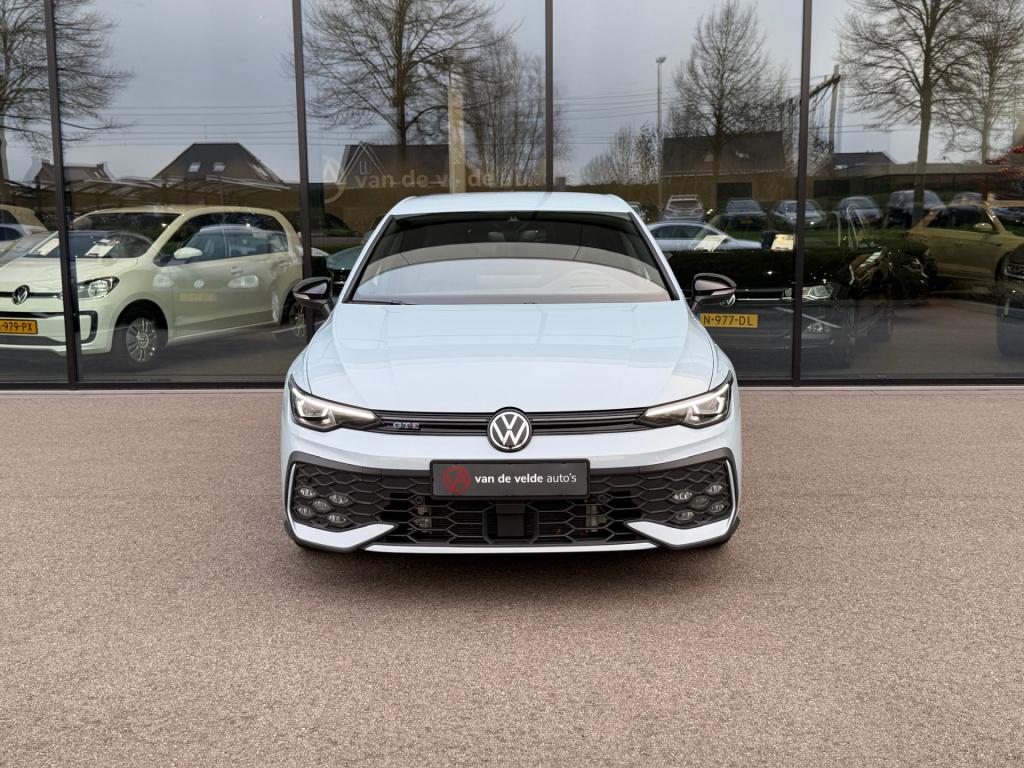 Volkswagen Golf 1.5 ehybrid gte 272pk | led iq light | trekhaak | head-up |