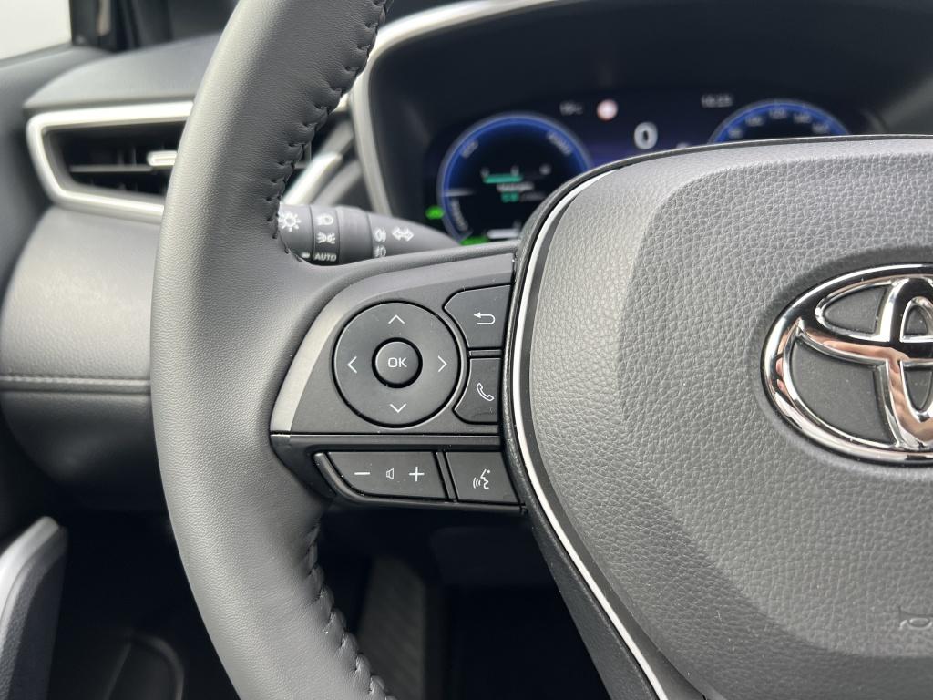 Toyota Corolla Cross hybrid 140 style