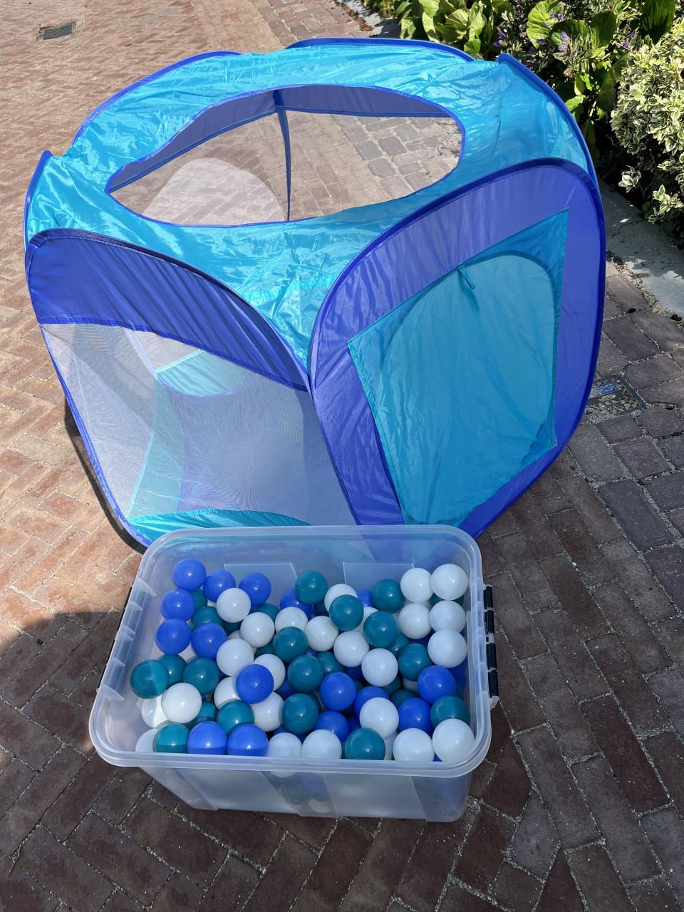 Z.g.a.n. Ballenbak Tent gevuld met ballen