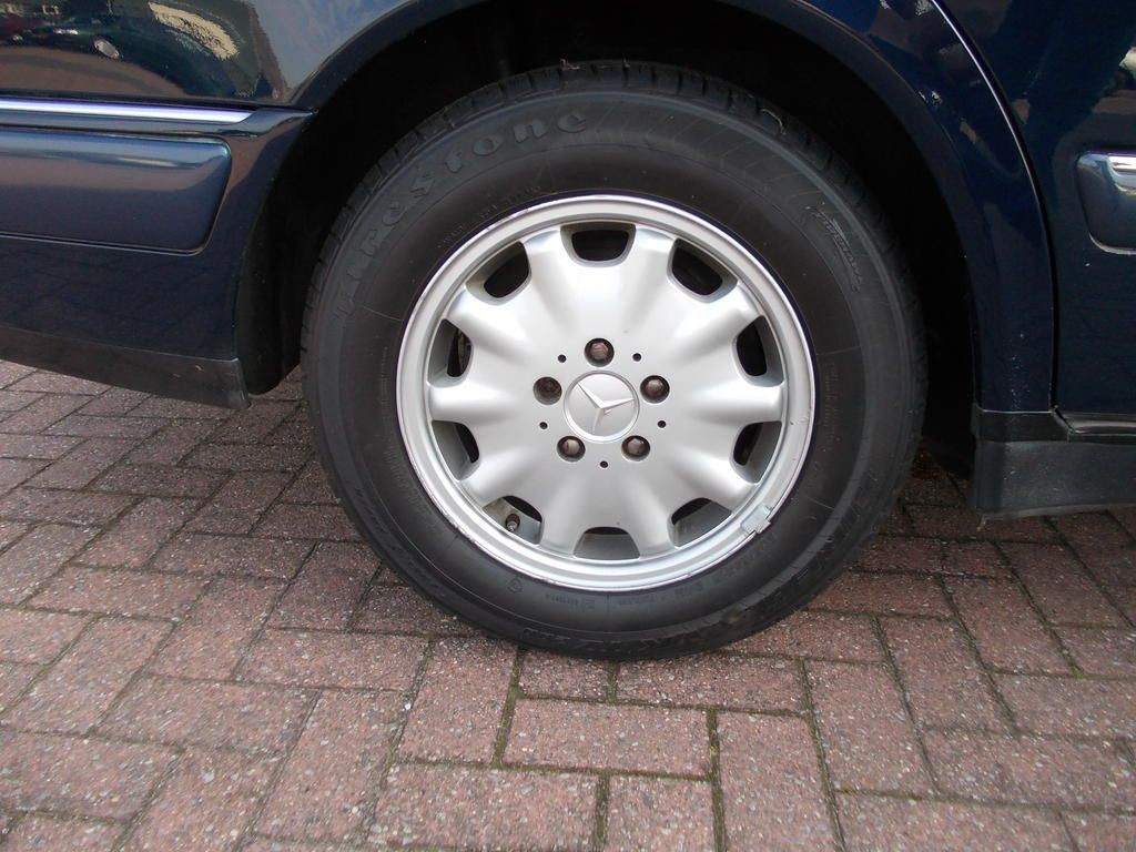 Mercedes-Benz E-Klasse e 220 d