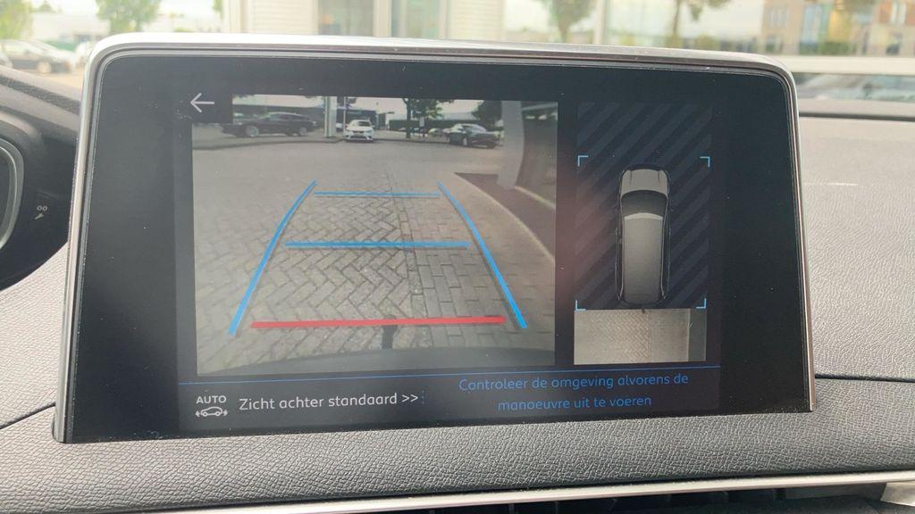 Peugeot 5008 blue l. executive 1.2pt-130pk (vol)automaat(eat8) 7-persoons |