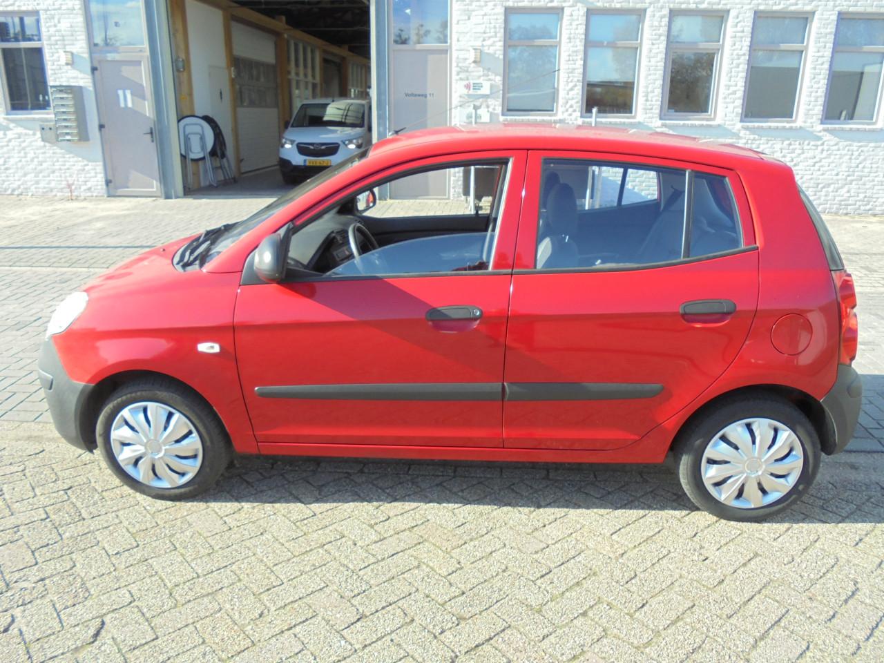 Kia Picanto 1.0 X in bijzonder nette staat aflevering met vol jaar Apk.