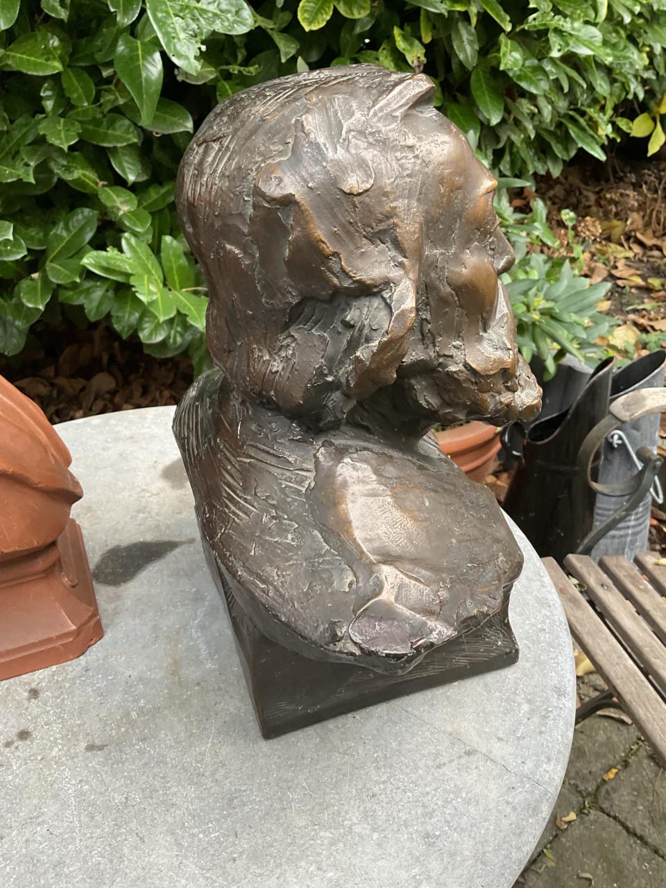 Borstbeeld Peter Benoit