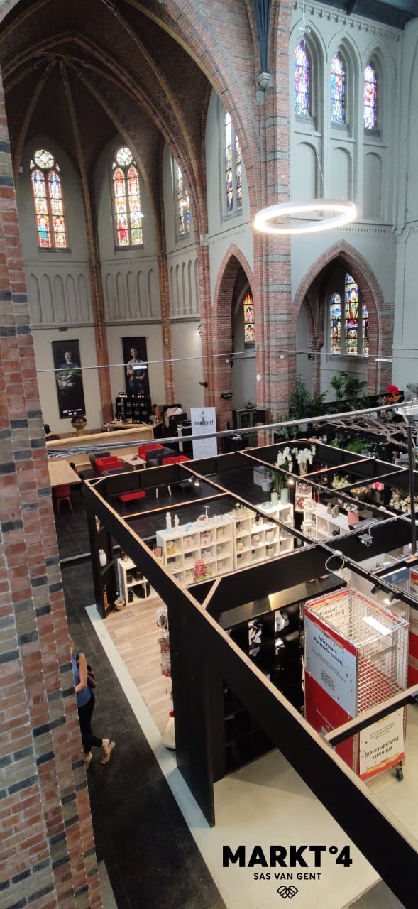 Winkel- & kantoorruimte te huur in de iconische Cuyperskerk – Sas van Gent