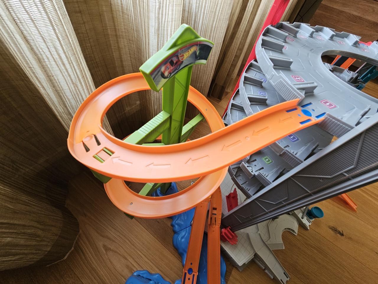 Hot Wheels Parkeergarage z.g.a.n.!