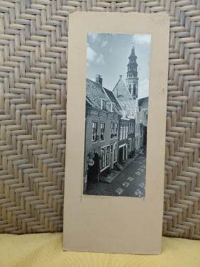 Mooie oude foto van de Lange Jan Middelburg op karton. Met insinge