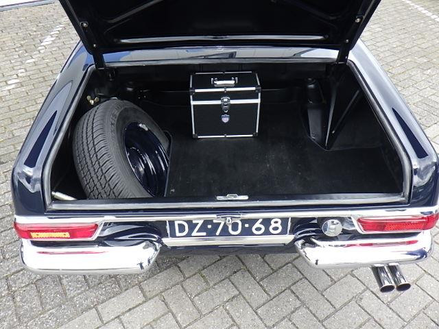 Mercedes-Benz Sl 230sl pagode