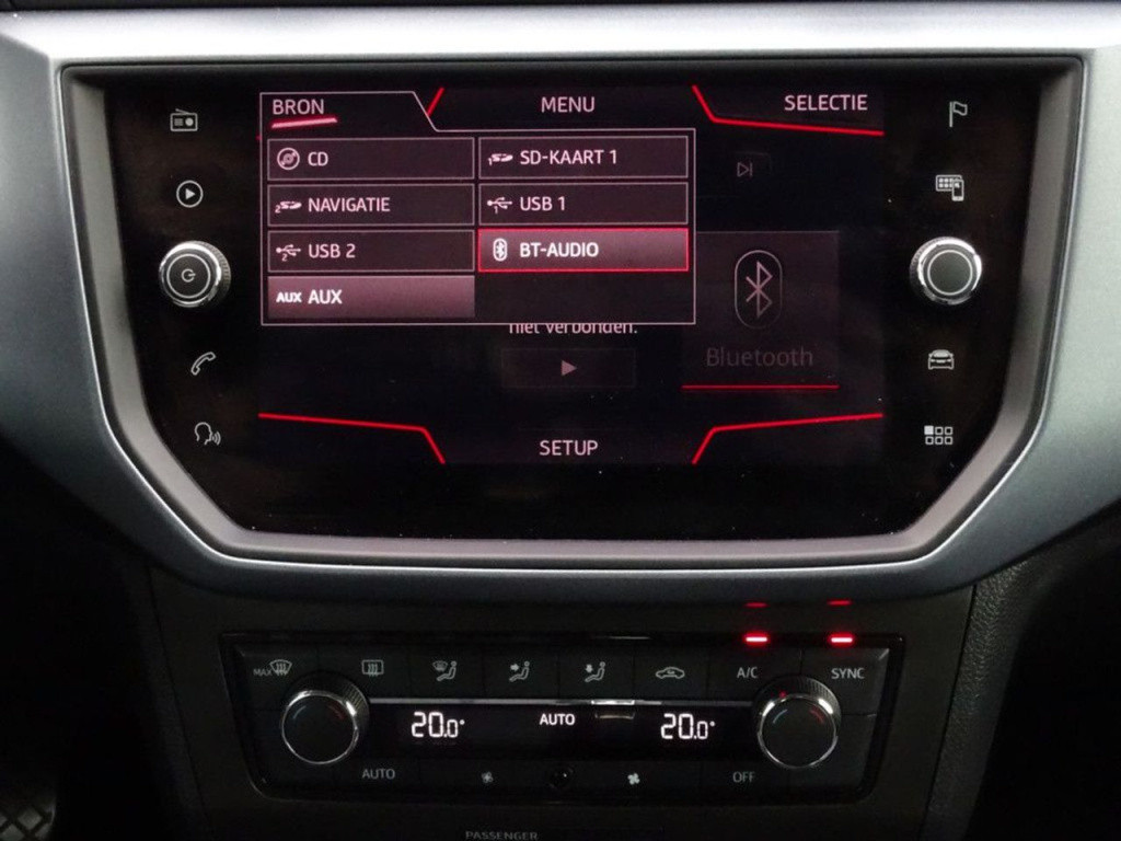 Seat Arona 1.0 tsi xcellence business intense trekhaak