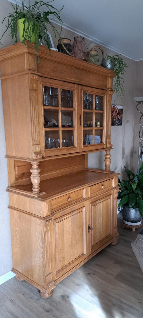 Te koop complete eikenhouten meubelset