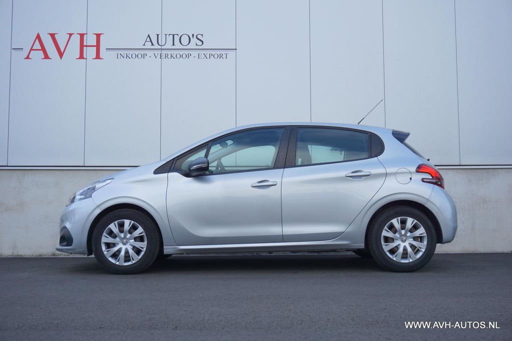Peugeot 208 1.2 puretech blue lion