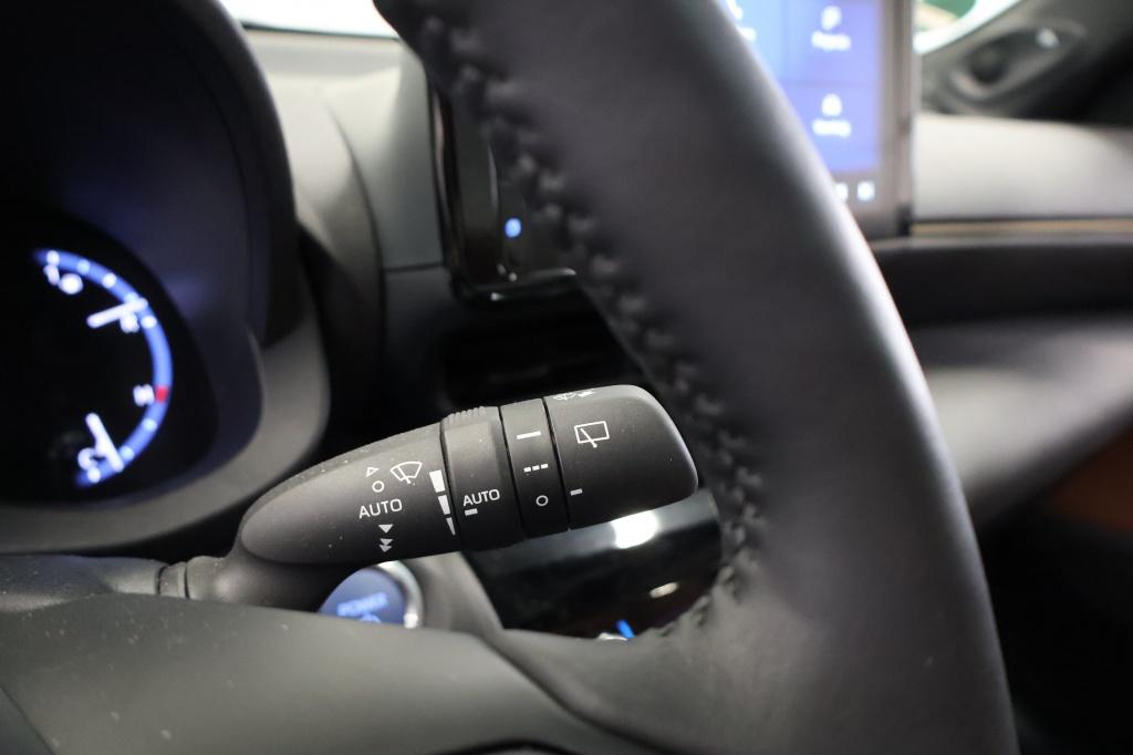 Toyota Yaris Cross 1.5 hybrid adventure | nl auto | bruin leder | full opti