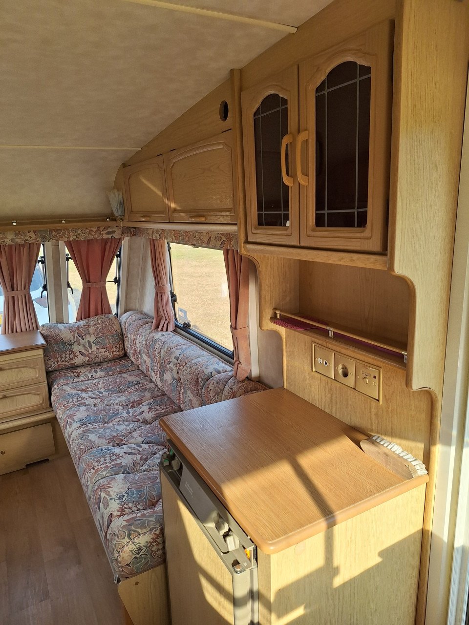 Caravan pentara compass 360 bwjr 2000
