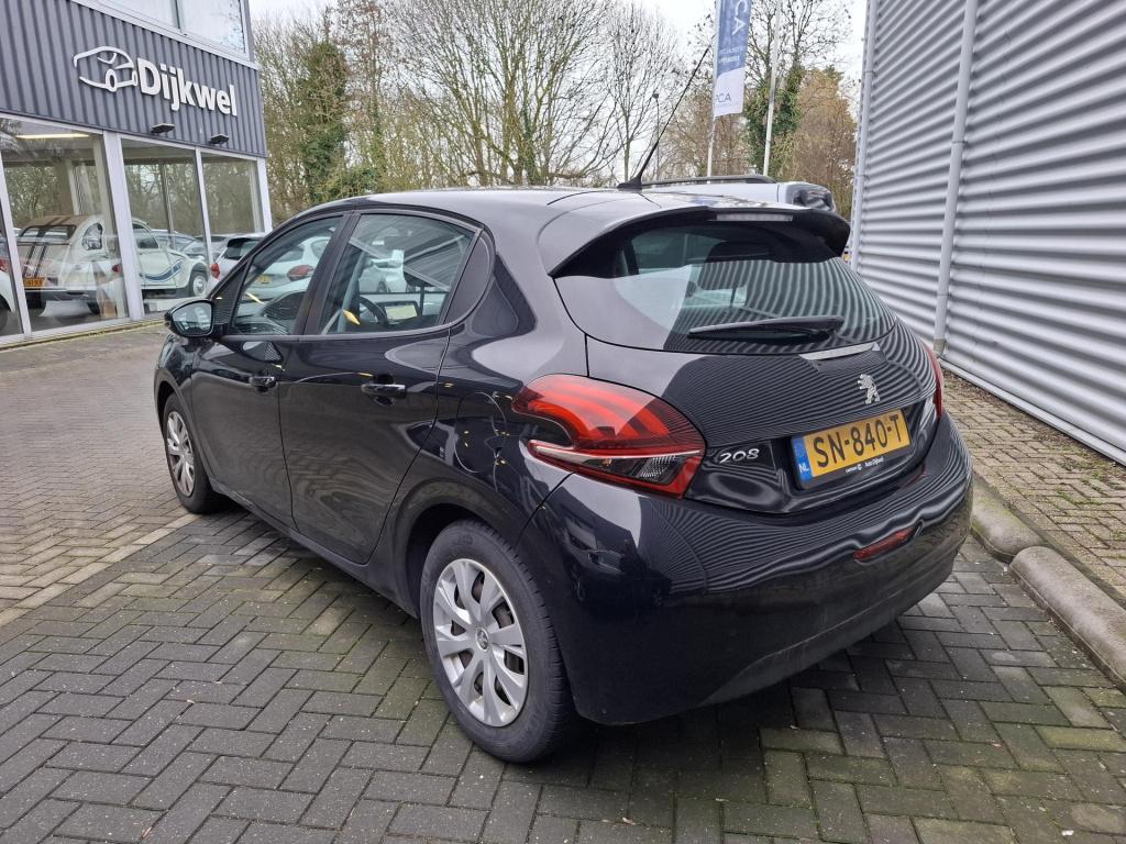 Peugeot 208 1.2 active nav/airco/cruise