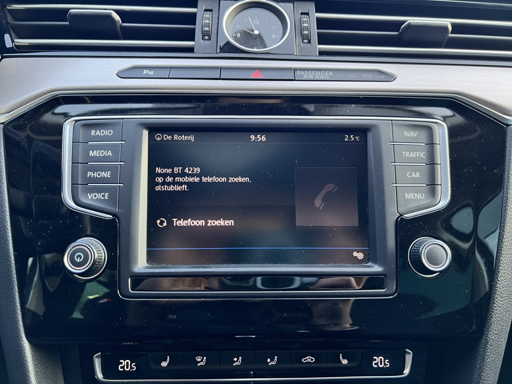Volkswagen Passat variant highline automaat | bluetooth | camera | lederen 