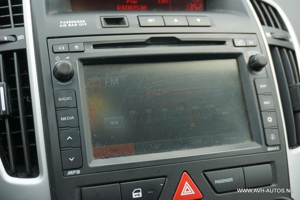 Kia Cee'd sporty wagon 1.4 cvvt seven