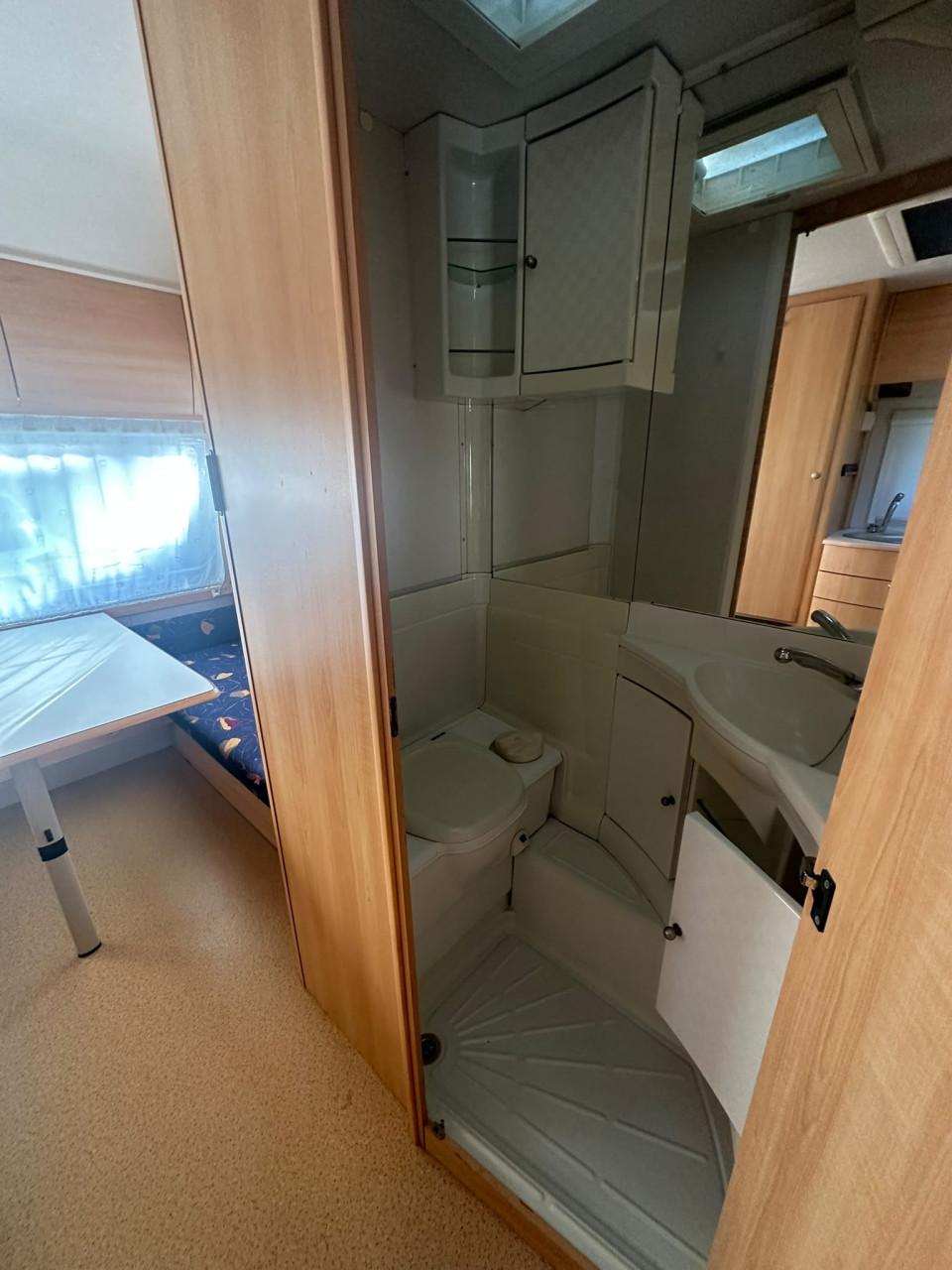 Caravan home car racer 49