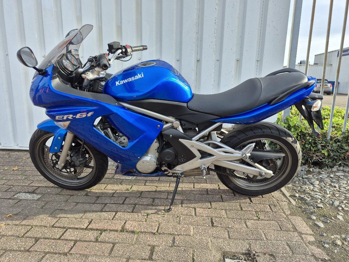 Kawasaki ER6-F uit 2008 sportieve toermotor, zeer netjes