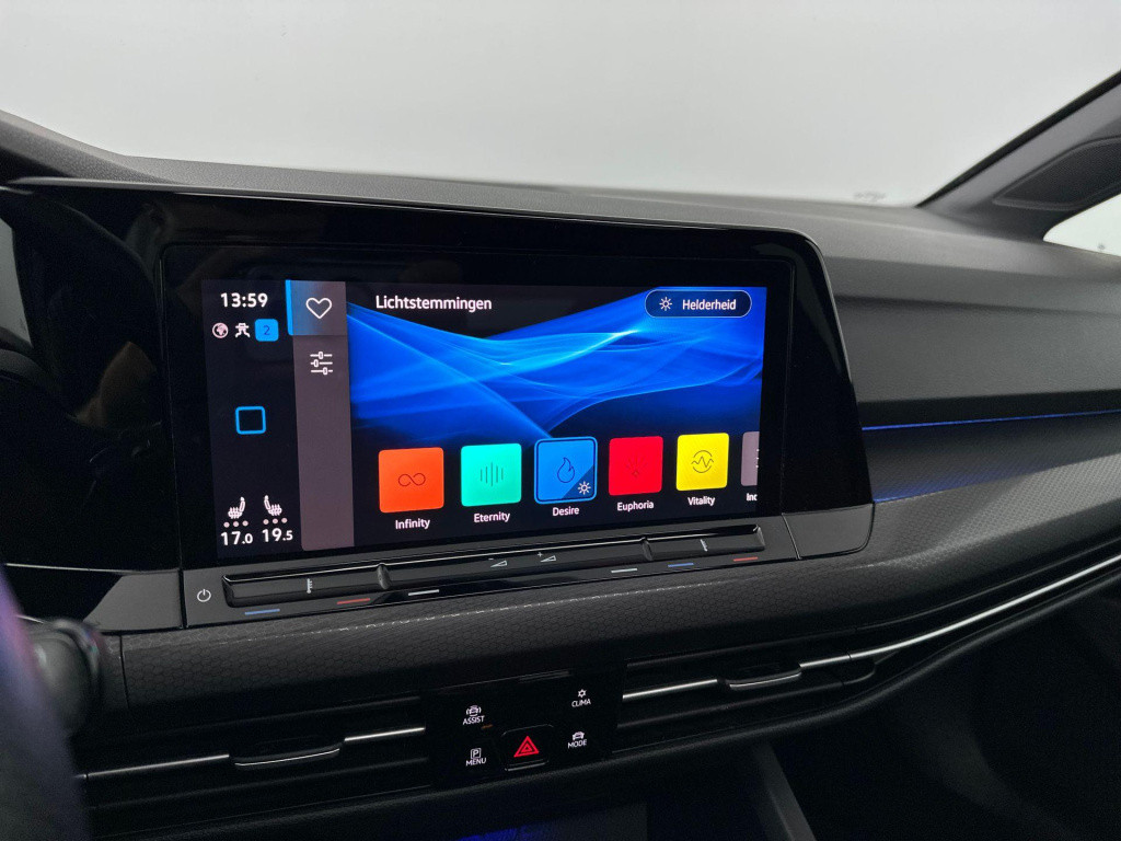 Volkswagen Golf 2.0 tsi gti clubsport pano iq camera