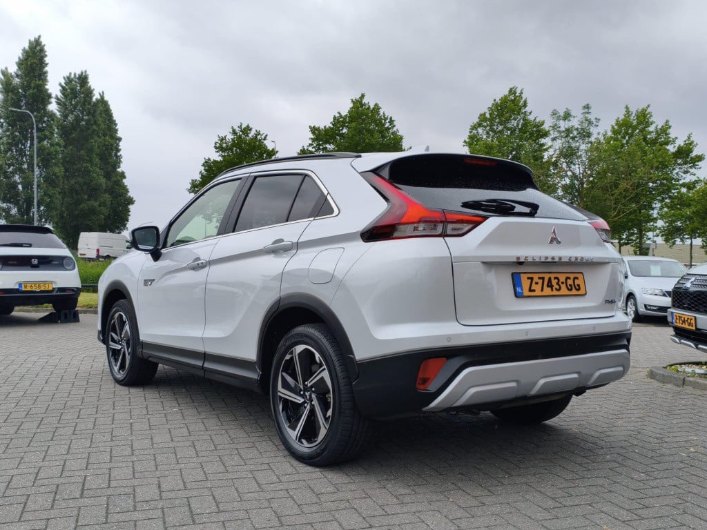 Mitsubishi Eclipse Cross 2.4 phev intense+ | navigatie | camera | stoelverw