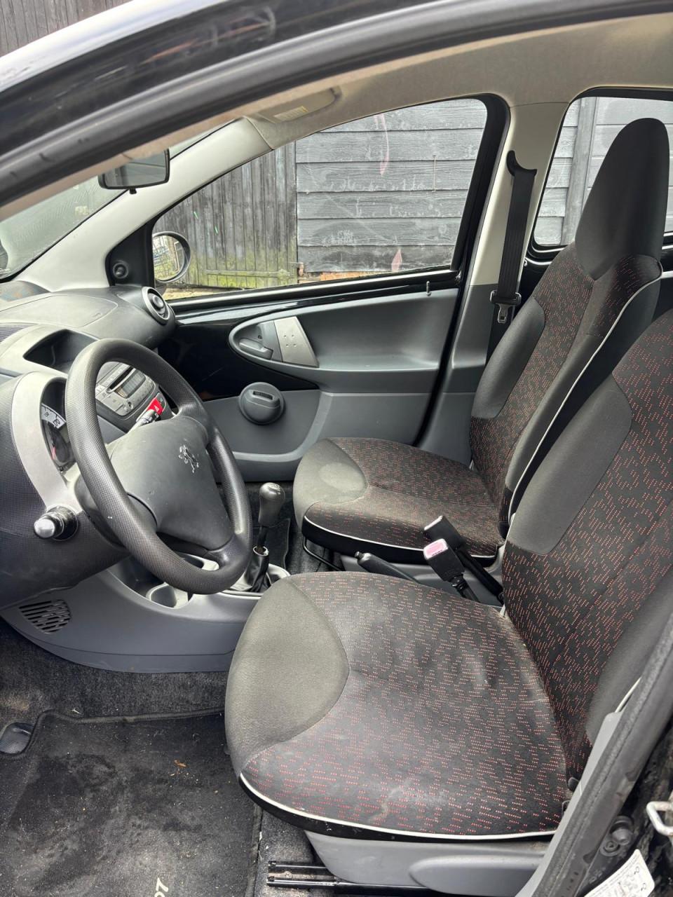 Peugeot 107 5 deurs met airco