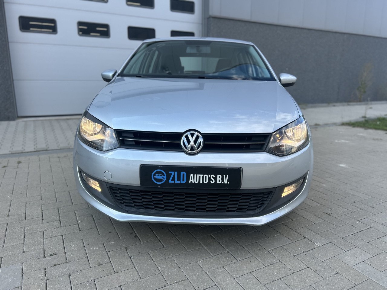 Volkswagen Polo 1.4-16V Comfortline/APK/AIRCO/BLUETOOTH/