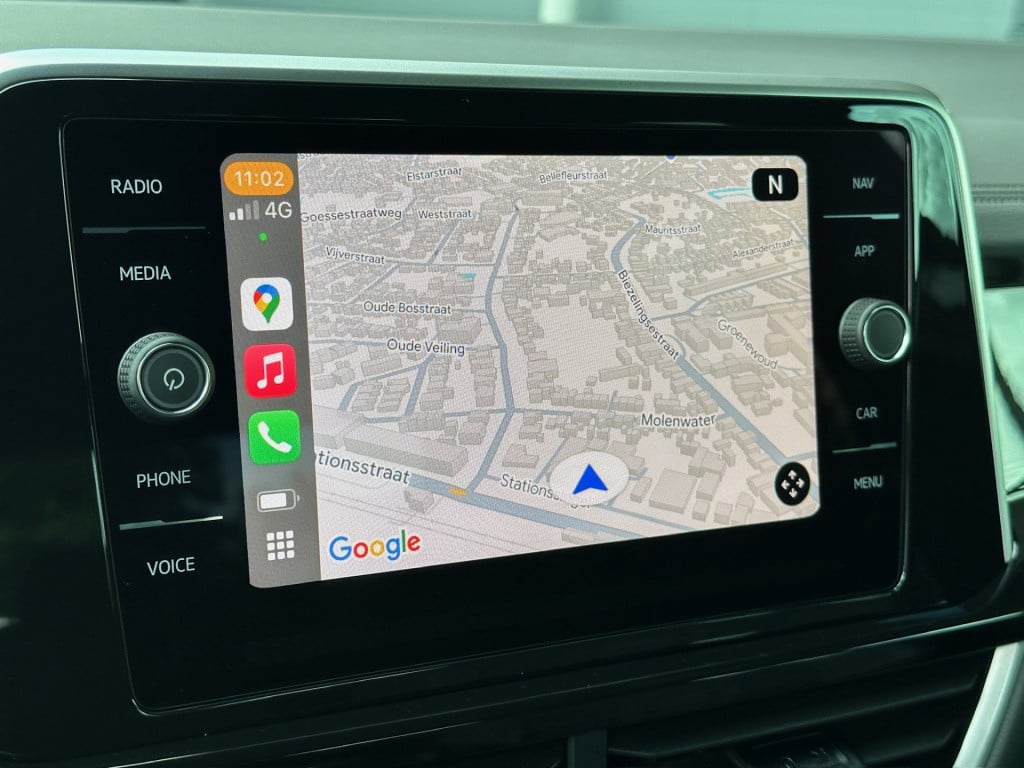 Volkswagen T-roc 1.5 tsi 150pk dsg r-line | camera | keyless | elek. achter