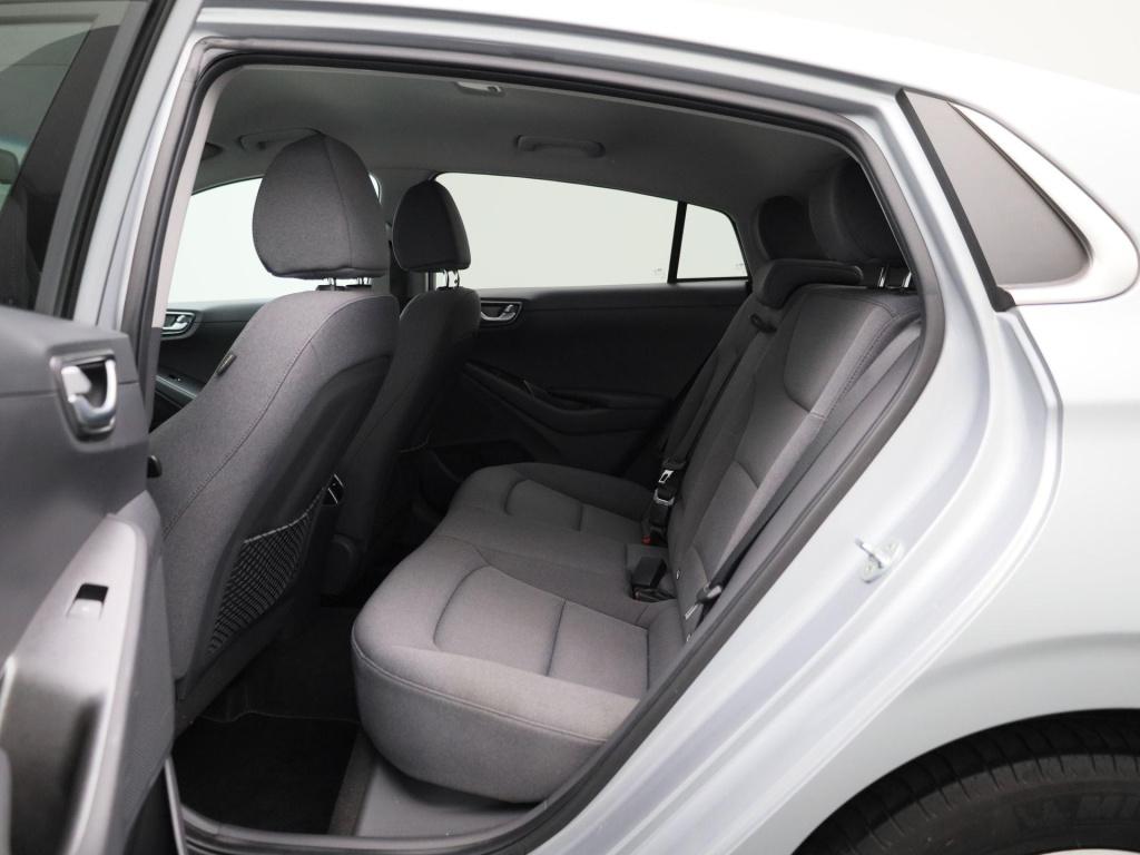 Hyundai Ioniq comfort ev 38 kwh | automaat | parkeer sensoren | virtual coc