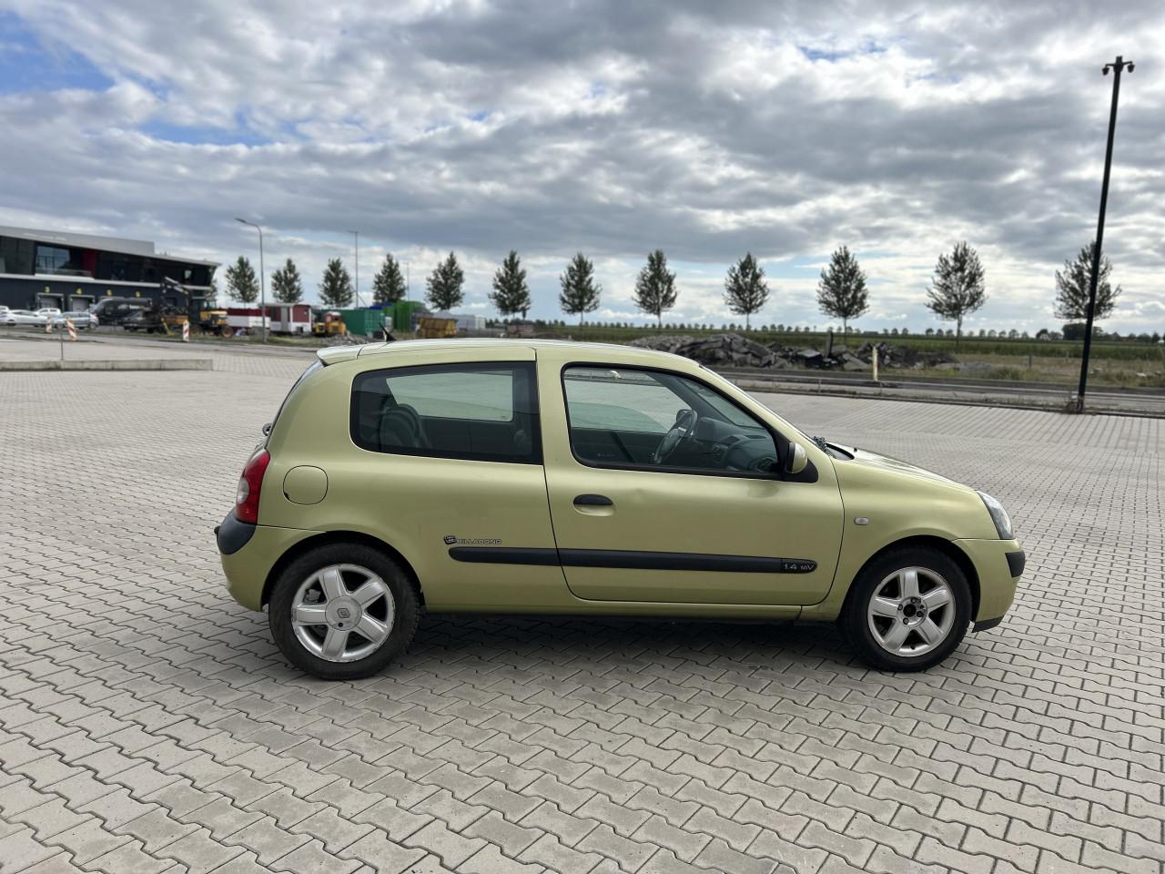 Renault Clio 1.4-16V Privilège/NAP/CRUISE CONTR/AIRCO