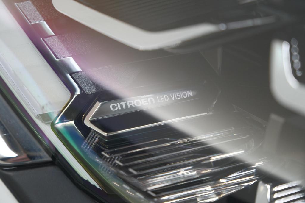 Citroen C4 puretech 130 eat8 feel edition | camera | adaptieve cruise contr