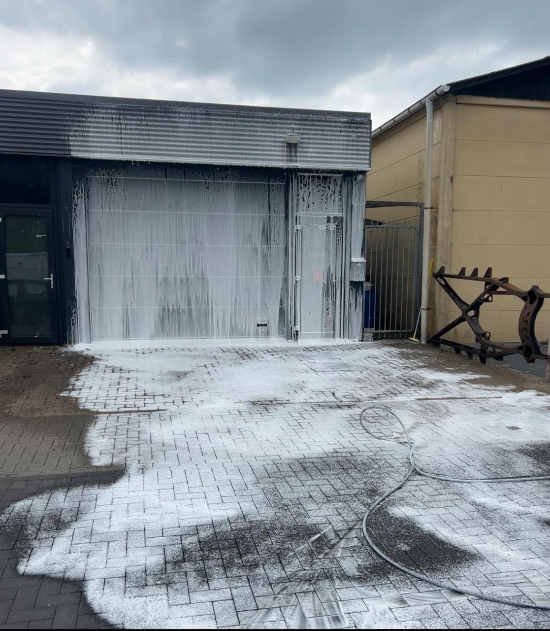 Buitenomgeving reinigen? Spik & Span helpt u graag!