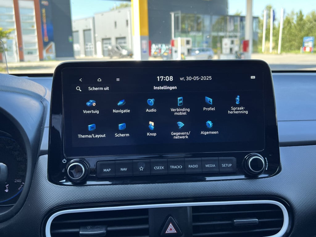 Hyundai Kona 1.6 gdi hev premium sky