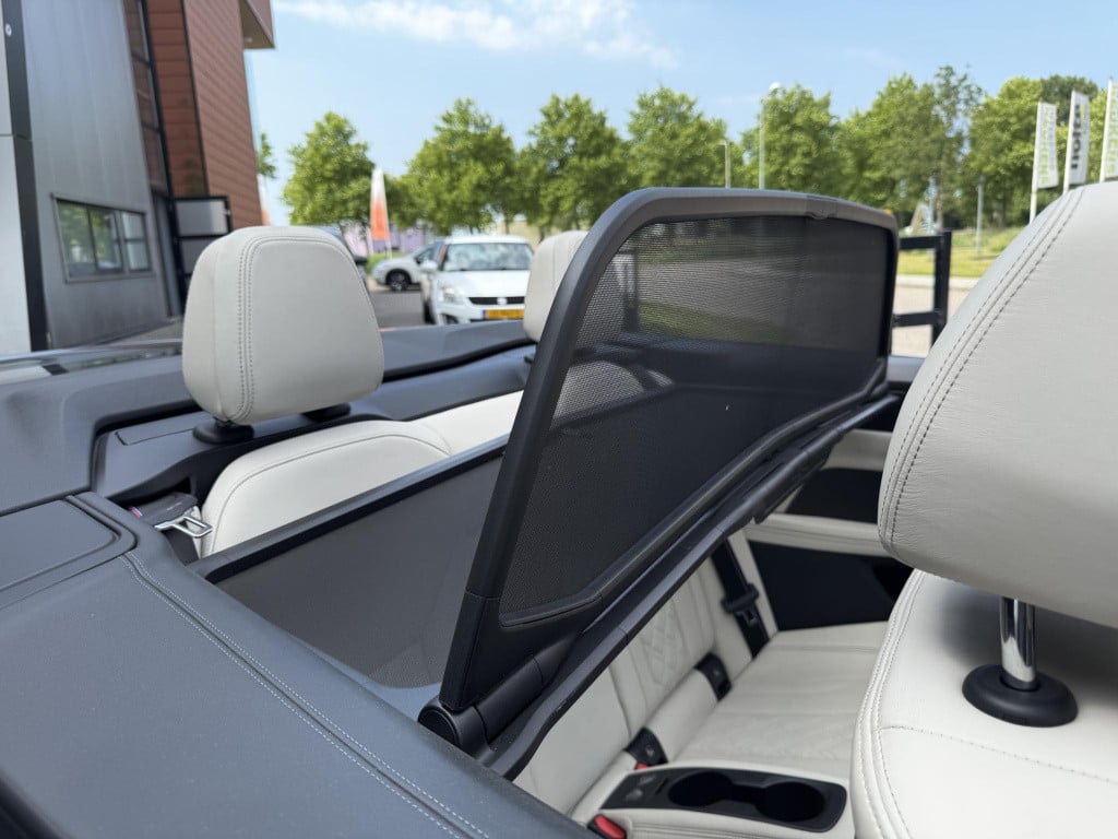BMW 4 Serie cabrio m440i xdrive high executive m sport pro nl-auto np. €121