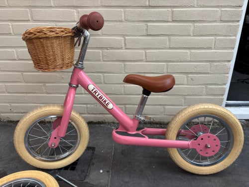 Roze Trybike loopfiets