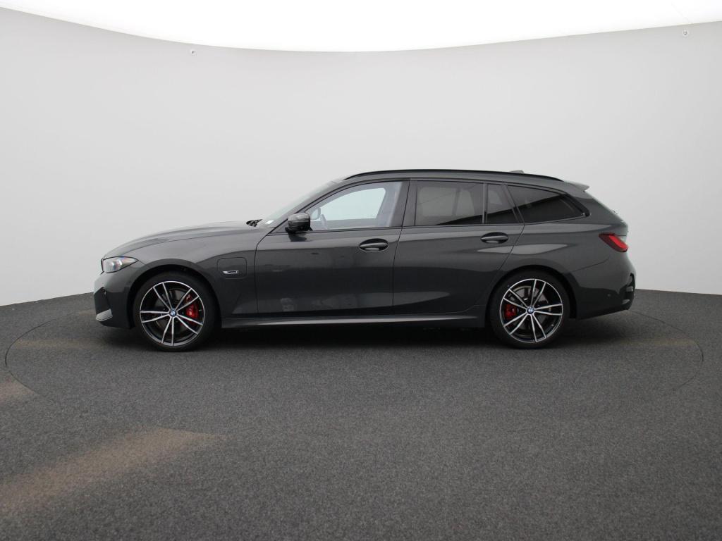 BMW 3-serie touring 330e xdrive | automaat | lmv | head up dsiplay | trekha
