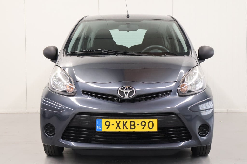 Toyota Aygo 1.0 vvt-i now