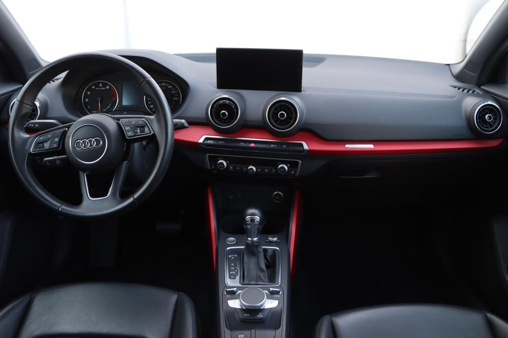 Audi Q2 35 tfsi s edition 150pk s-tronic