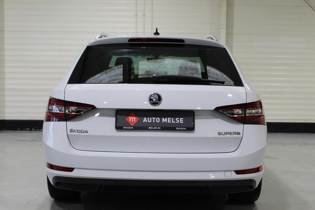 Skoda Superb combi style 1.4 tsi act