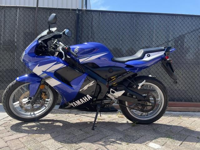 Uniek van 1 e eigenaar yamaha trz50 blue metalic geheel orgineel 13000km