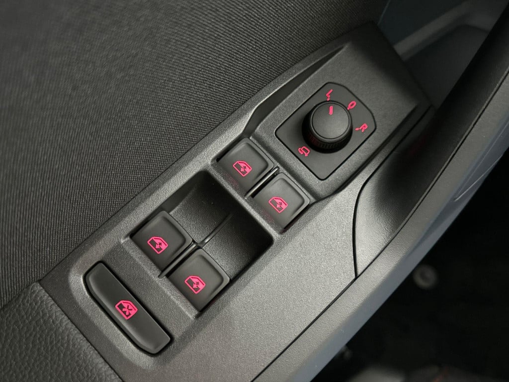 Seat Arona fr anniversary 1.0 70 kw / 95 pk ecotsi suv 5 vers