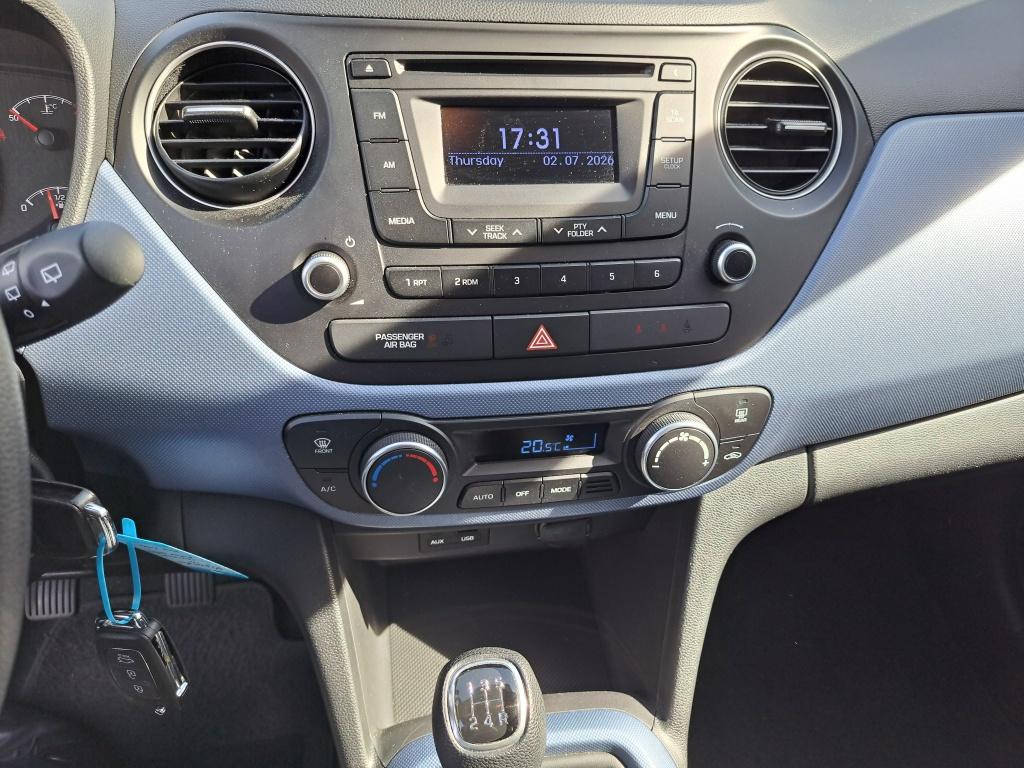 Hyundai I 10 1.0i i-motion comfort | 15.021 km !! | 1e eig. | nl auto | cli