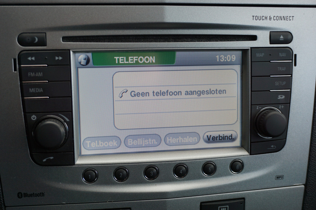 Opel Corsa 1.3 cdti ecoflex s/s edition airco / navi / cruise / lm velgen /