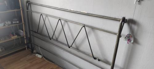 Metalen Bedframe