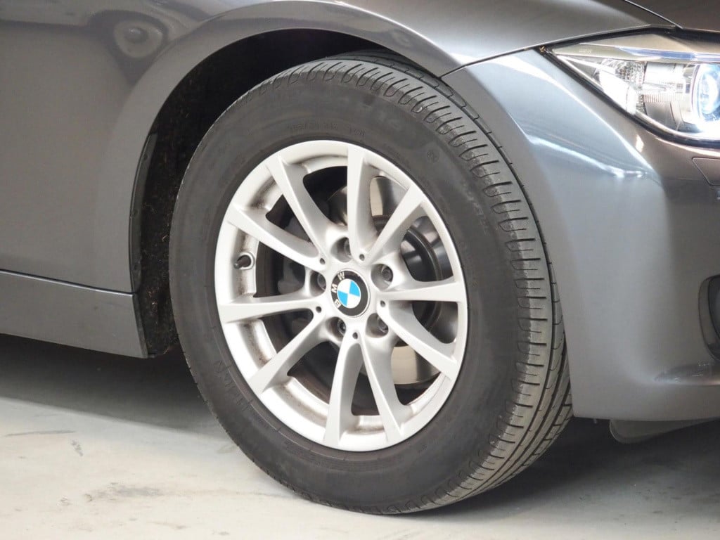 BMW 3-serie touring 320i high executive nl auto, leder, trekhaak
