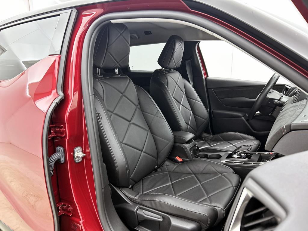 Ds Ds 3 e-tense performance line+ 54 kwh | head-up display | leder | stoelv