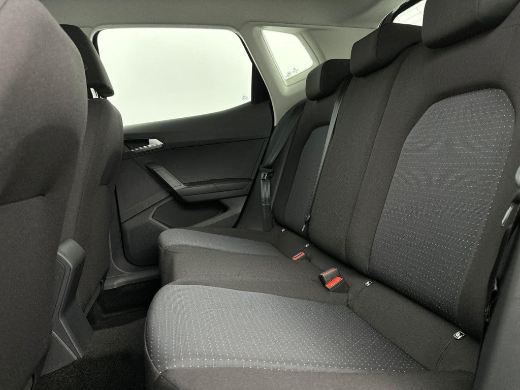 Seat Arona style 1.0 85 kw / 115 pk ecotsi suv 7 versn. dsg