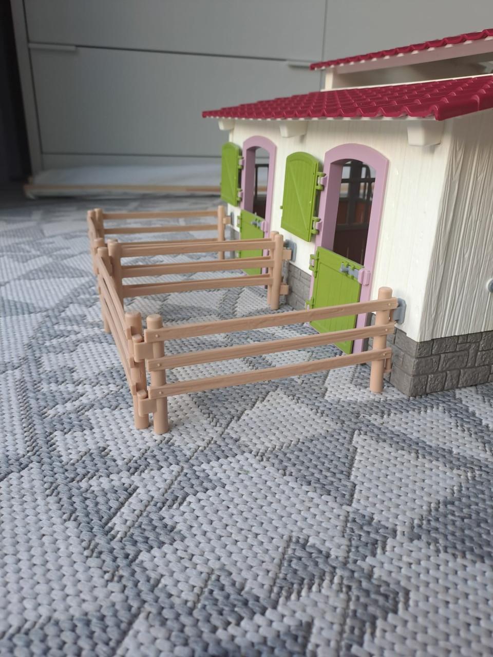 Schleich Paardenstal/Manege