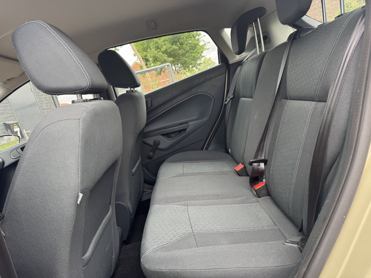 Ford Fiesta 1.25 44KW Titanium 5DRS 2009 Wit Airco Apk Nap
