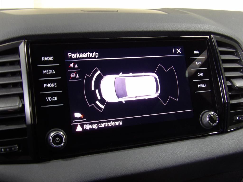 Skoda Karoq 1.5 tsi act greentech 150pk dsg-7 sportline