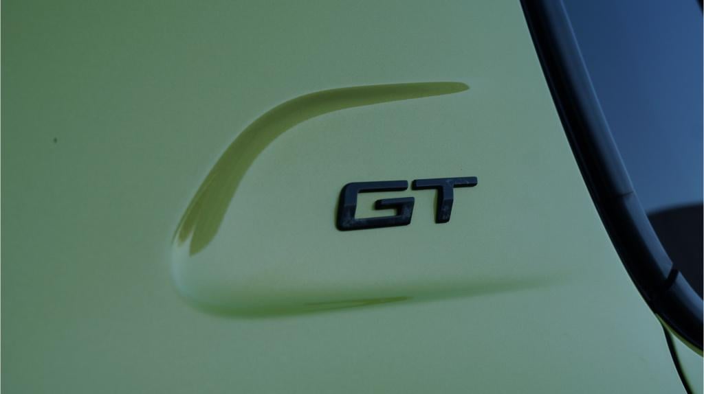 Peugeot 208 hybrid 136 e-dcs6 gt rijklaar incl garantie